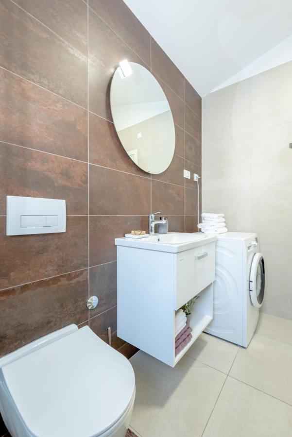 Apartment "Dida" With Free Private Parking Solin Exterior photo
