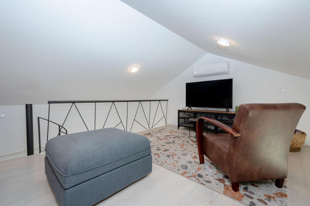 Apartment "Dida" With Free Private Parking Solin Exterior photo