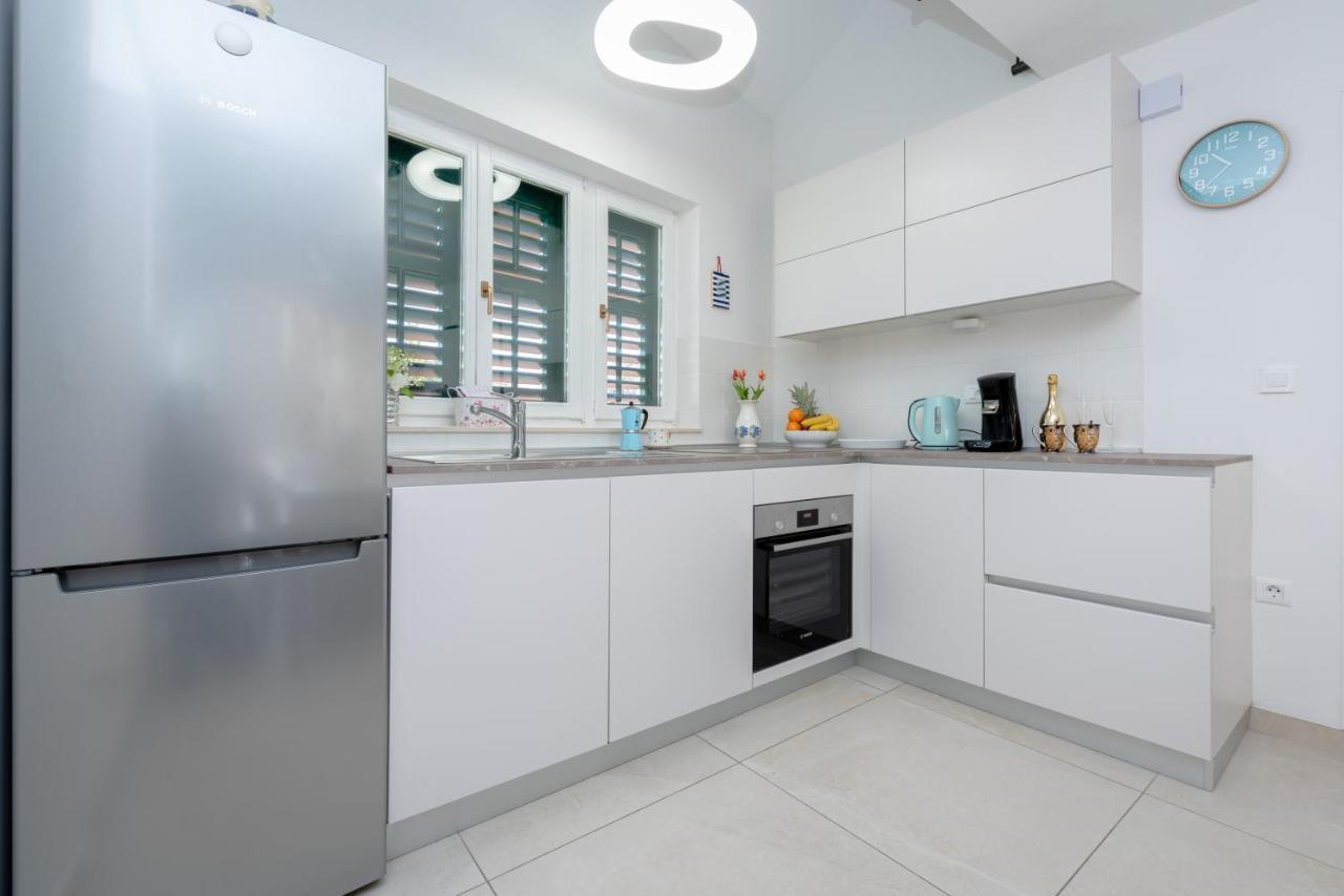 Apartment "Dida" With Free Private Parking Solin Exterior photo