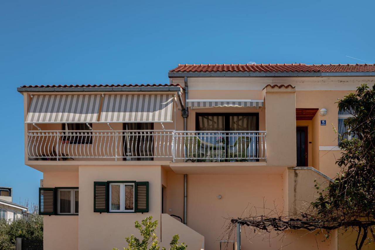 Apartment "Dida" With Free Private Parking Solin Exterior photo