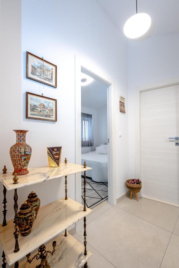 Apartment "Dida" With Free Private Parking Solin Exterior photo